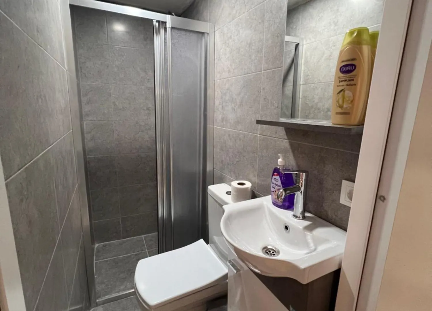 Cihangir Apart Стамбул Турция